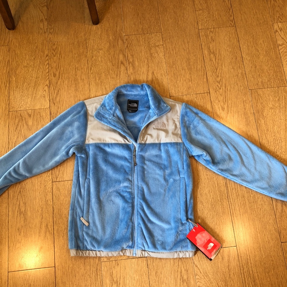 Soft fleece north face NEW WITH TAGS